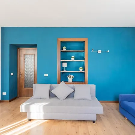 Family By Rent Mezzegra