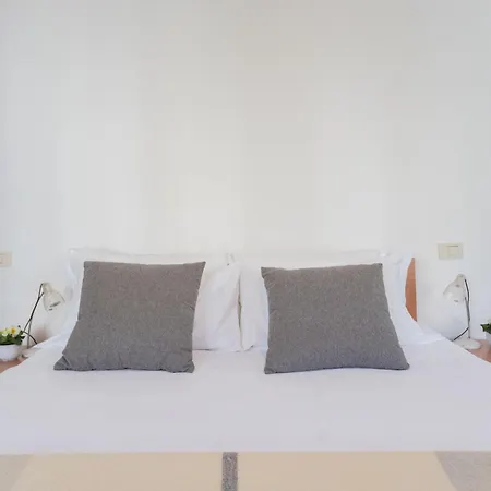 Family By Rent Apartament